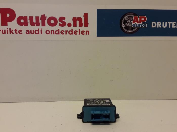 Gebruikte Module Verlichting Audi S4 Avant (B7) S4 4.2 V8 40V Prijs € 49,99 Margeregeling aangeboden door AP Auto's