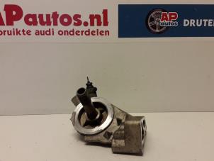 Gebruikte Oliefilterhouder Audi A4 (B5) 1.8 20V Prijs € 35,00 Margeregeling aangeboden door AP Autos