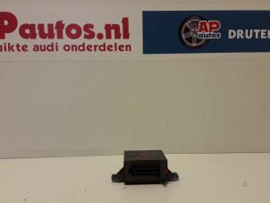 Gebruikte Module Trekhaak Audi A6 Quattro (C6) 3.0 TDI V6 24V Prijs € 29,99 Margeregeling aangeboden door AP Autos
