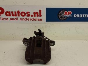 Gebruikte Remklauw (Tang) links-achter Audi A4 (B5) 1.8 20V Prijs € 25,00 Margeregeling aangeboden door AP Autos