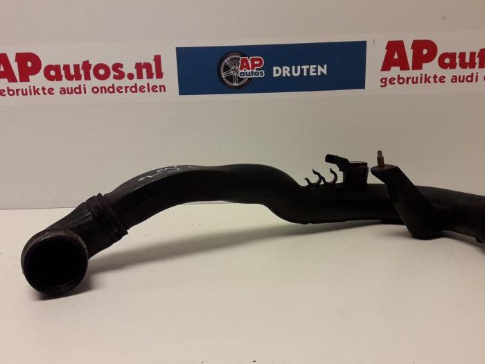 Gebruikte Intercooler Buis Audi A4 (B6) 1.9 TDI PDE 130 Prijs € 24,99 Margeregeling aangeboden door AP Auto's