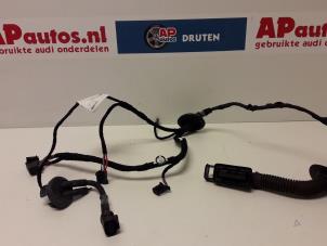 Gebruikte Bedrading Compleet Elektrisch Audi A4 (B8) 2.0 TDI 16V Prijs € 30,00 Margeregeling aangeboden door AP Autos