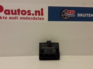 Gebruikte Centrale Deurvergrendelings Module Audi A1 (8X1/8XK) 1.6 TDI 16V Prijs € 25,00 Margeregeling aangeboden door AP Autos