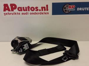 Gebruikte Veiligheidsgordel rechts-voor Audi A3 (8P1) 2.0 TDI 16V Prijs € 45,00 Margeregeling aangeboden door AP Autos