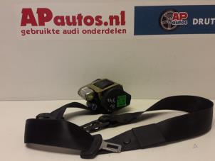 Gebruikte Veiligheidsgordel rechts-voor Audi A4 (B6) 2.0 20V Prijs € 19,99 Margeregeling aangeboden door AP Autos