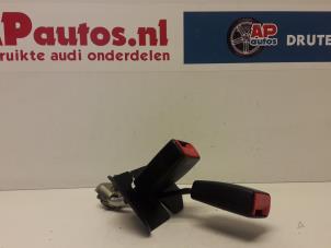 Gebruikte Veiligheidsgordel Insteek links-achter Audi A4 Avant (B6) 2.0 20V Prijs € 35,00 Margeregeling aangeboden door AP Autos