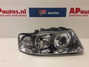 Nieuwe Koplamp rechts Audi A3 Prijs € 54,45 Inclusief btw aangeboden door AP Autos