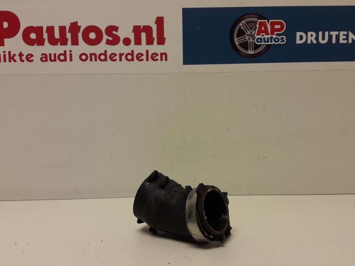 Gebruikte Intercooler Slang Audi A6 Avant Quattro (C6) 3.0 TDI V6 24V Prijs € 32,50 Margeregeling aangeboden door AP Auto's