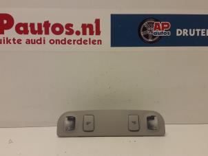 Gebruikte Binnenverlichting achter Audi A3 Sportback (8PA) 1.6 TDI 16V Prijs € 40,00 Margeregeling aangeboden door AP Autos