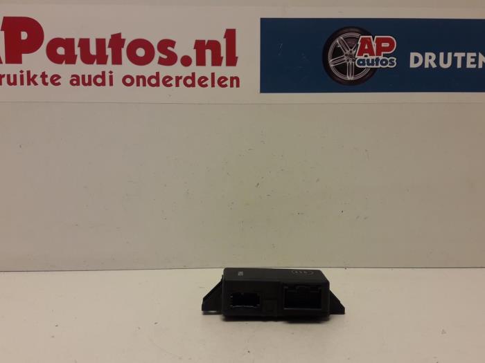 Gebruikte Gateway module Audi S5 (8T3) S5 4.2 V8 40V Prijs € 19,99 Margeregeling aangeboden door AP Auto's