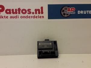 Gebruikte Centrale Deurvergrendelings Module Audi A6 Avant Quattro (C6) 3.0 TDI V6 24V Prijs € 24,99 Margeregeling aangeboden door AP Autos