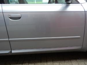 Gebruikte Portier 4Deurs rechts-voor Audi A4 Avant (B7) 2.0 TDI 16V Prijs € 135,00 Margeregeling aangeboden door AP Autos