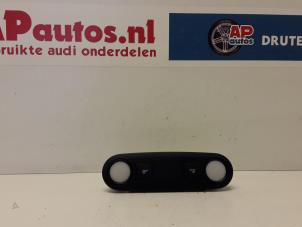 Gebruikte Binnenverlichting achter Audi S5 (8T3) 4.2 V8 40V Prijs € 19,99 Margeregeling aangeboden door AP Autos