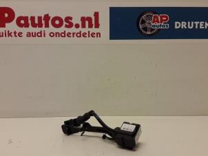 Gebruikte Sensor (overige) Audi A8 (D3) 3.7 V8 40V Quattro Prijs € 19,99 Margeregeling aangeboden door AP Autos