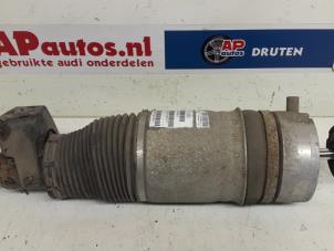 Gebruikte Luchtbalg Audi Q7 (4LB) 3.0 TDI V6 24V Prijs € 125,00 Margeregeling aangeboden door AP Auto's