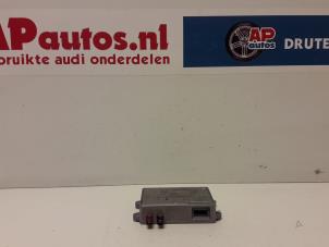 Gebruikte Antenne Versterker Audi A4 Avant (B8) 1.8 TFSI 16V Prijs € 45,00 Margeregeling aangeboden door AP Autos