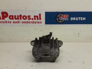 Gebruikte Remklauw (Tang) links-achter Audi A1 (8X1/8XK) 1.6 TDI 16V Prijs € 35,00 Margeregeling aangeboden door AP Autos