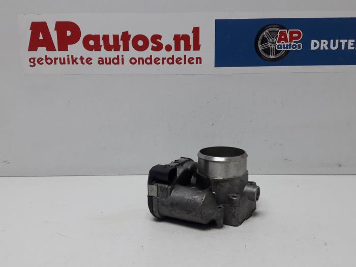 Gebruikte Gasklephuis Audi A4 Cabrio (B7) 1.8 T 20V Prijs € 29,99 Margeregeling aangeboden door AP Auto's