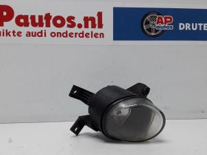 Gebruikte Mistlamp rechts-voor Audi A4 (B7) 2.0 TDI 16V Prijs € 19,99 Margeregeling aangeboden door AP Autos