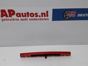 Gebruikte Remlicht Extra midden Audi A4 (B6) 1.9 TDI PDE 130 Prijs € 35,00 Margeregeling aangeboden door AP Autos