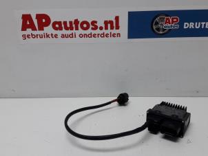 Gebruikte Module Koeling Audi A4 Avant (B5) 2.4 30V Prijs € 100,00 Margeregeling aangeboden door AP Autos