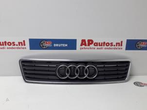 Gebruikte Grille Audi A6 (C5) 2.8 V6 30V Prijs € 19,99 Margeregeling aangeboden door AP Autos