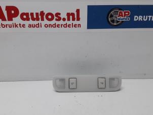 Gebruikte Binnenverlichting achter Audi A6 Avant Quattro (C6) 3.0 TDI V6 24V Prijs € 19,99 Margeregeling aangeboden door AP Autos