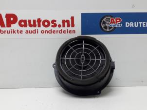 Gebruikte Speaker Audi Q5 (8RB) 2.0 TDI 16V Quattro Prijs € 20,00 Margeregeling aangeboden door AP Autos