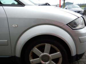 Gebruikte Spatbord rechts-voor Audi A2 (8Z0) 1.4 16V Prijs € 50,00 Margeregeling aangeboden door AP Autos