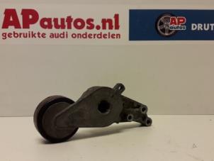 Gebruikte Spanrol Multiriem Audi A4 (B6) 2.0 FSI 16V Prijs € 14,99 Margeregeling aangeboden door AP Auto's