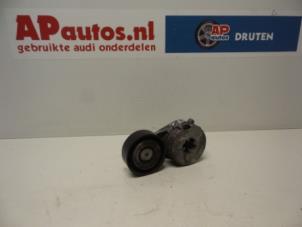 Gebruikte Spanrol Multiriem Audi A4 (B8) 2.0 TFSI 16V Prijs € 9,99 Margeregeling aangeboden door AP Auto's