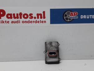 Gebruikte Xenon module Audi A8 (D3) 6.0 W12 48V Quattro Prijs € 74,99 Margeregeling aangeboden door AP Autos