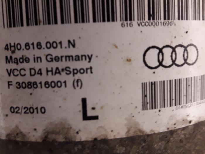 Luchtbalg van een Audi A8 (D4) 4.2 TDI V8 32V Quattro 2010