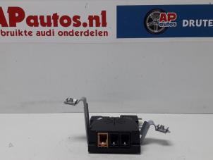 Gebruikte Antenne Versterker Audi A3 (8P1) 1.6 Prijs € 25,00 Margeregeling aangeboden door AP Autos
