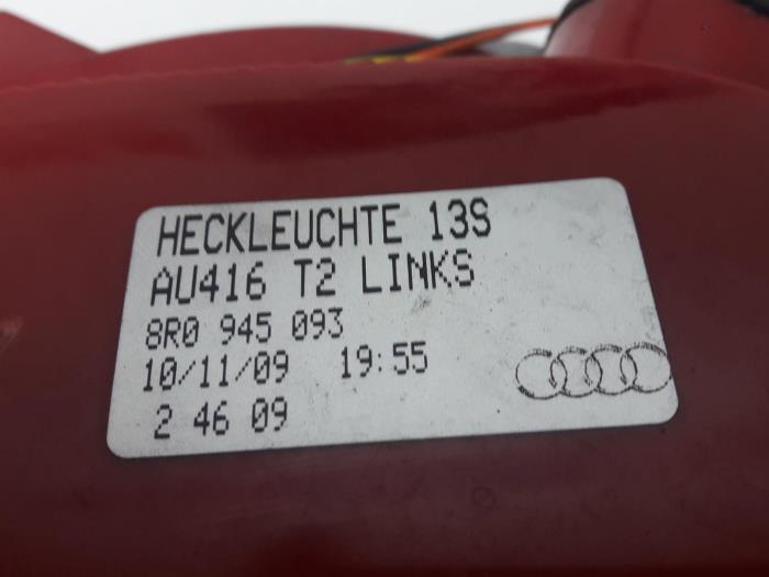 Achterlicht links van een Audi Q5 (8RB) 2.0 TDI 16V Quattro 2010