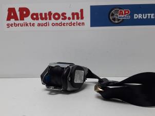 Gebruikte Veiligheidsgordel rechts-achter Audi A4 Cabrio (B7) 1.8 T 20V Prijs € 25,00 Margeregeling aangeboden door AP Autos