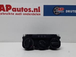 Gebruikte Chaufage Bedieningspaneel Audi A3 Sportback (8PA) 1.6 Prijs € 50,00 Margeregeling aangeboden door AP Autos