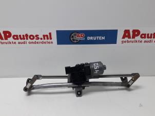 Gebruikte Ruitenwismotor + Mechaniek Audi A3 (8L1) 1.9 TDI 100 Prijs € 35,00 Margeregeling aangeboden door AP Autos