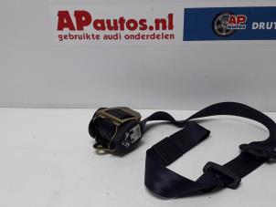 Gebruikte Veiligheidsgordel rechts-voor Audi A3 (8L1) 1.9 TDI 100 Prijs € 35,00 Margeregeling aangeboden door AP Autos