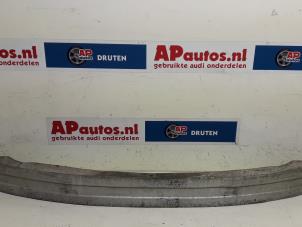 Gebruikte Bumperbalk voor Audi TT (8N3) 1.8 20V Turbo Prijs € 39,99 Margeregeling aangeboden door AP Autos