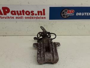 Gebruikte Remklauw (Tang) rechts-achter Audi A3 Sportback (8PA) 1.6 Prijs € 35,00 Margeregeling aangeboden door AP Autos