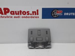 Gebruikte Binnenverlichting voor Audi A2 (8Z0) 1.4 16V Prijs € 30,00 Margeregeling aangeboden door AP Autos