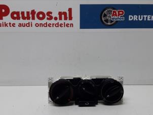 Gebruikte Kachel Bedieningspaneel Audi A4 (B5) 1.6 Prijs € 45,00 Margeregeling aangeboden door AP Autos