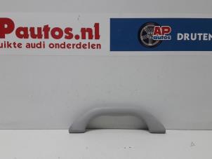 Gebruikte Handgreep Audi A4 (B5) 1.6 Prijs € 10,00 Margeregeling aangeboden door AP Autos