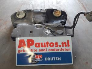 Gebruikte Brandstoftank Audi A6 Allroad Quattro (C6) 3.0 TDI V6 24V Prijs op aanvraag aangeboden door AP Autos