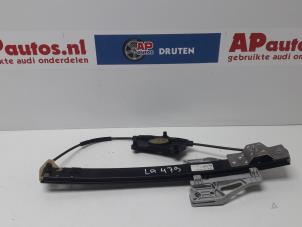 Gebruikte Ruitmechaniek 4Deurs links-achter Audi A4 Avant (B8) 1.8 TFSI 16V Prijs € 35,00 Margeregeling aangeboden door AP Autos