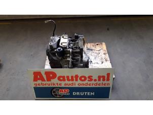 Gebruikte Automaatbak Audi A3 Sportback (8PA) 2.0 TDI DPF Prijs € 699,99 Margeregeling aangeboden door AP Autos