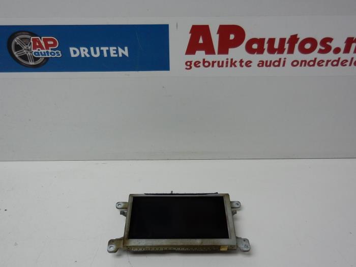 Gebruikte Display Interieur Audi A4 Avant (B8) 2.0 TDI 16V Prijs € 99,99 Margeregeling aangeboden door AP Auto's