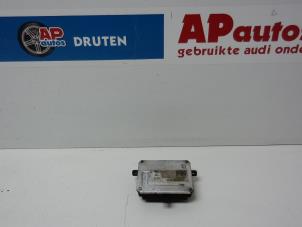 Gebruikte Module Verlichting Audi A4 Avant (B8) 2.0 TDI 16V Prijs € 49,99 Margeregeling aangeboden door AP Autos