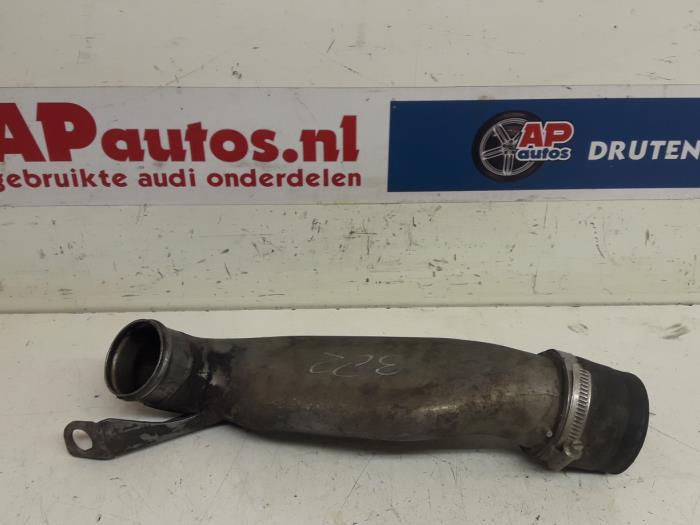 Gebruikte Intercooler Buis Audi TT (8N3) 1.8 T 20V Quattro Prijs € 24,99 Margeregeling aangeboden door AP Auto's